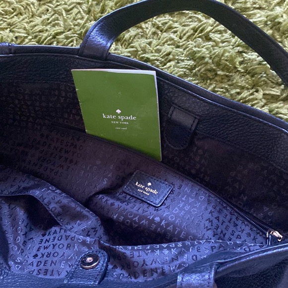 - Kate Spade tote purse - Picture 6 of 7